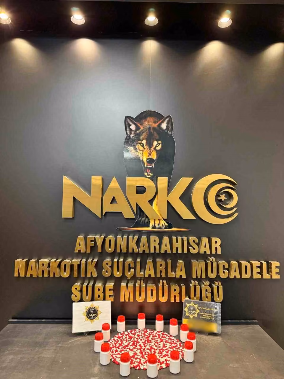 Polis 594 adet uyuşturucu hap ele geçirdi