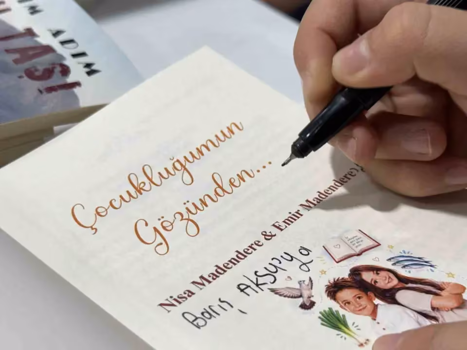 Uluslararası 16. Kocaeli Kitap Fuarı’nın en genç ikiz yazarları
