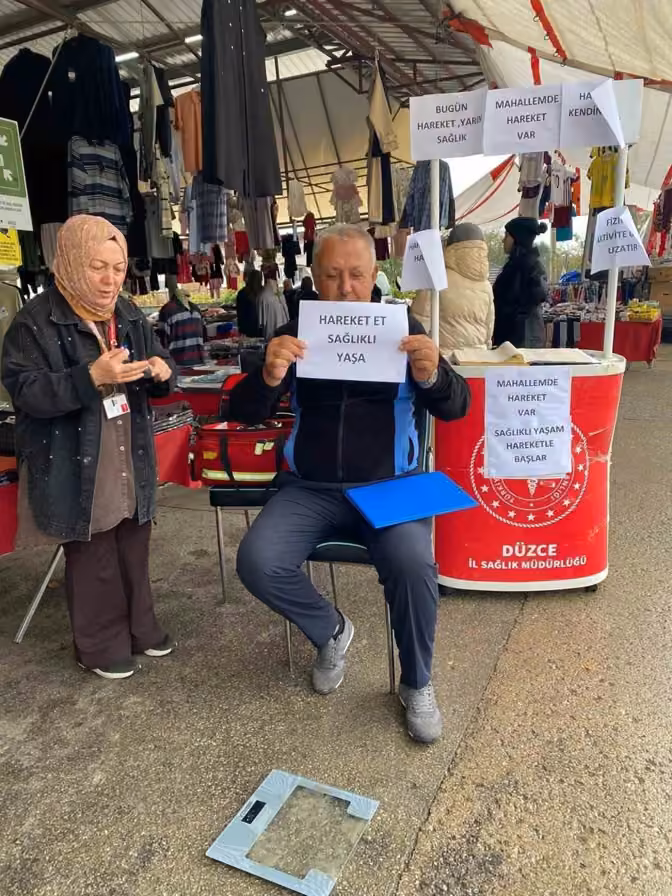 Çilimli’de vatandaşlara egzersiz yaptırıldı
