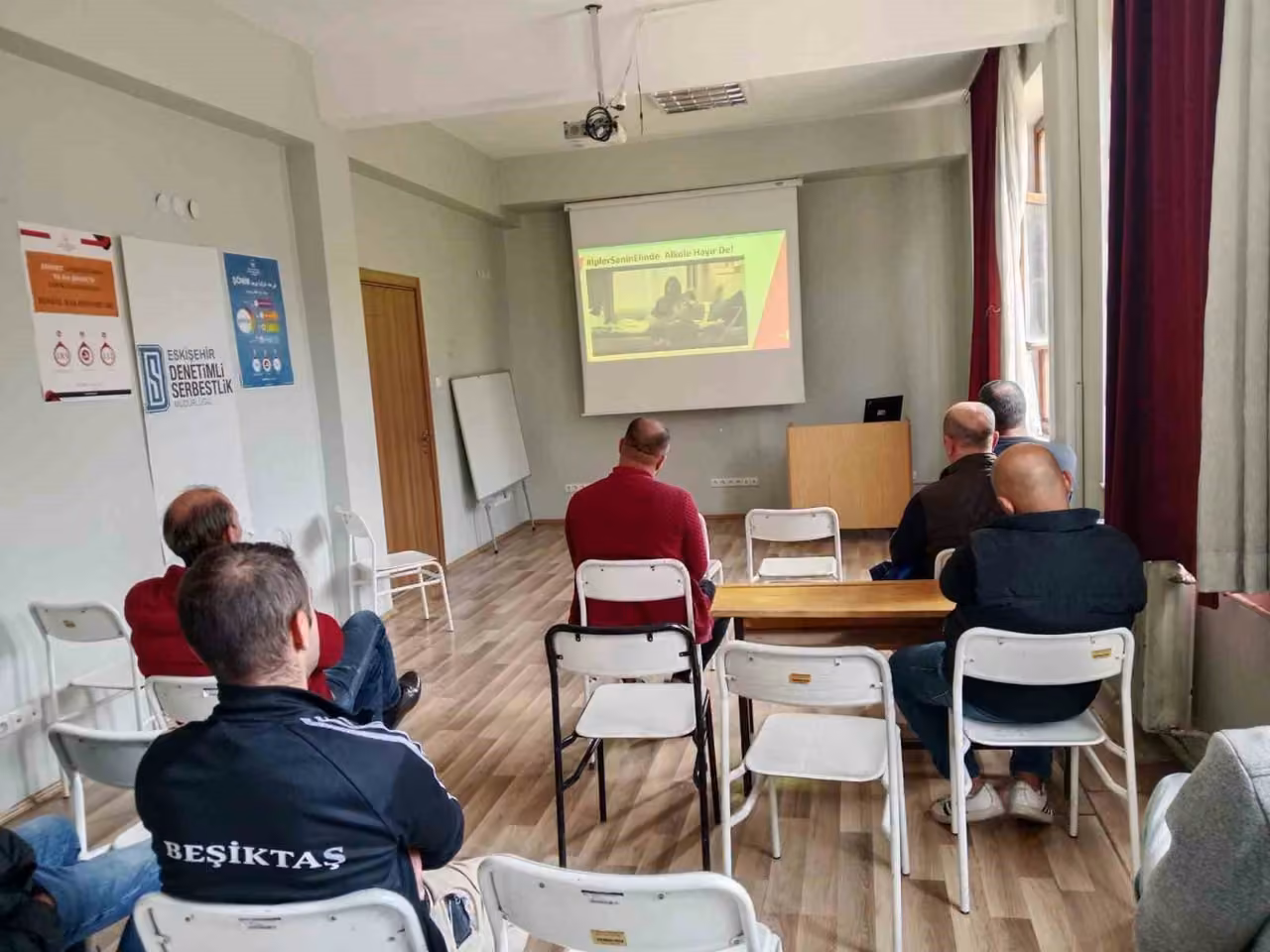 Eskişehir’de yükümlülere ’Alkolün Zararları’ semineri verildi
