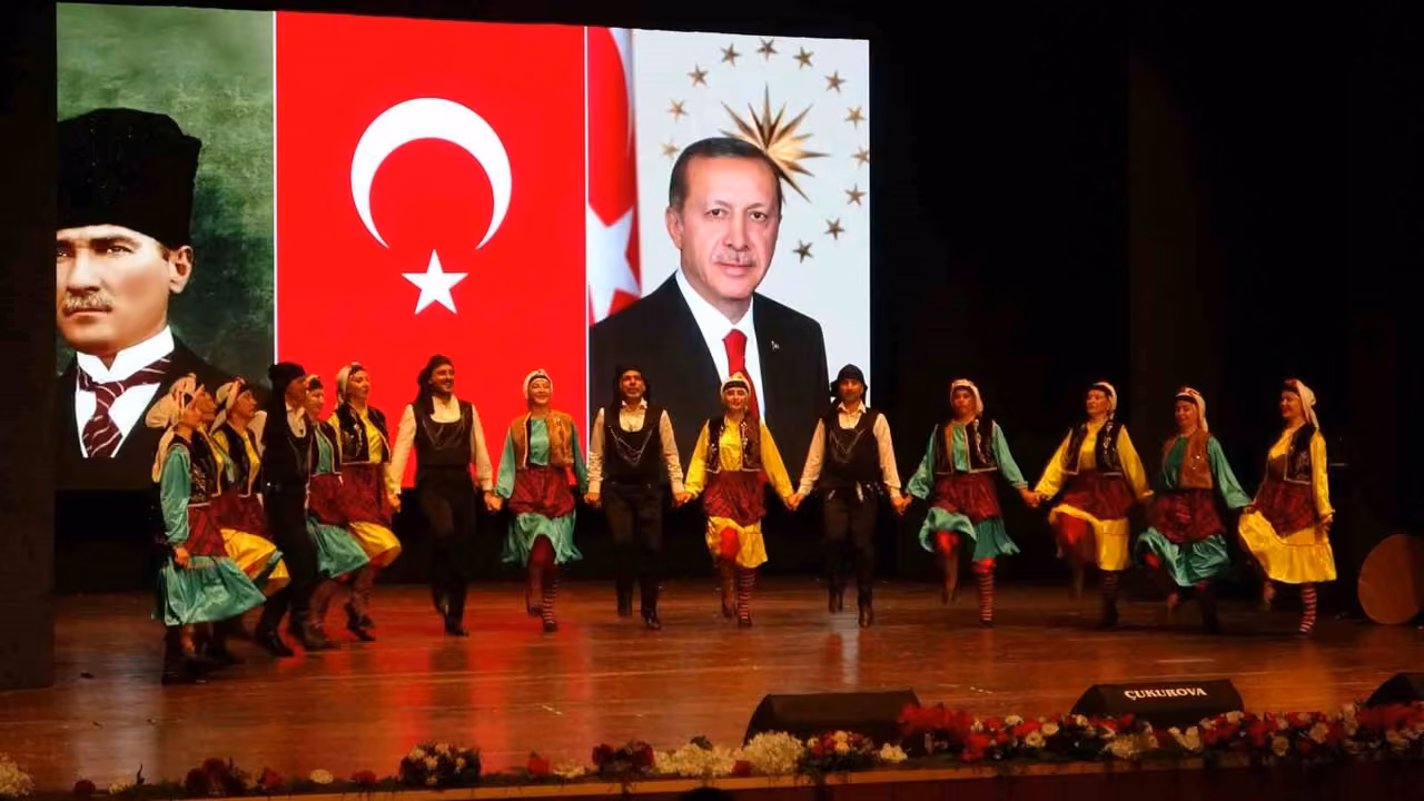 Mersin’de Cumhuriyet Bayramı coşkuyla kutlandı