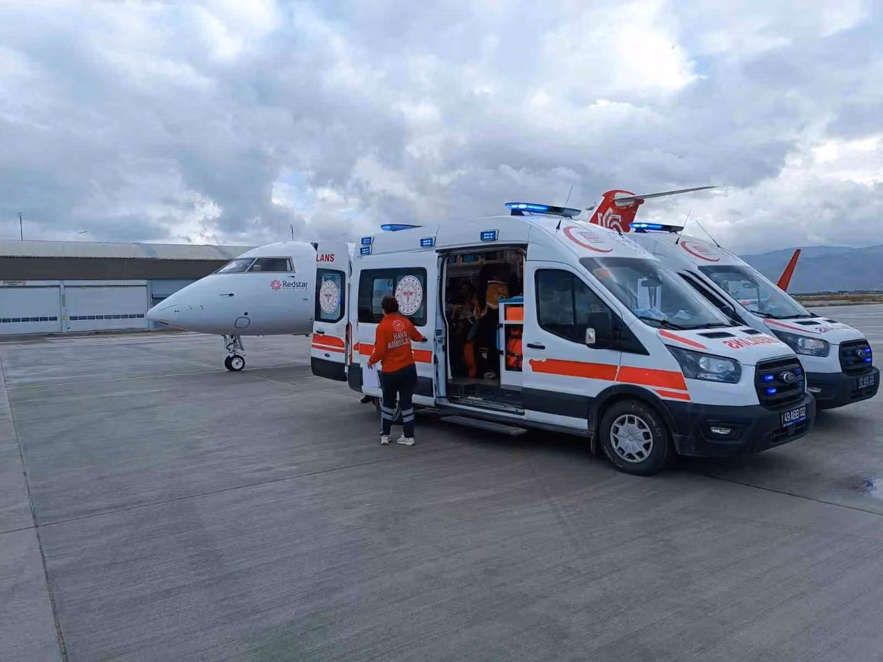 Uçak ambulans, 20 haftalık bebek için havalandı