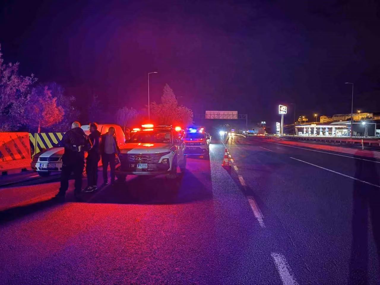 Asker uğurlamasında tüfekle ateş açan şahıs kendini yaraladı
