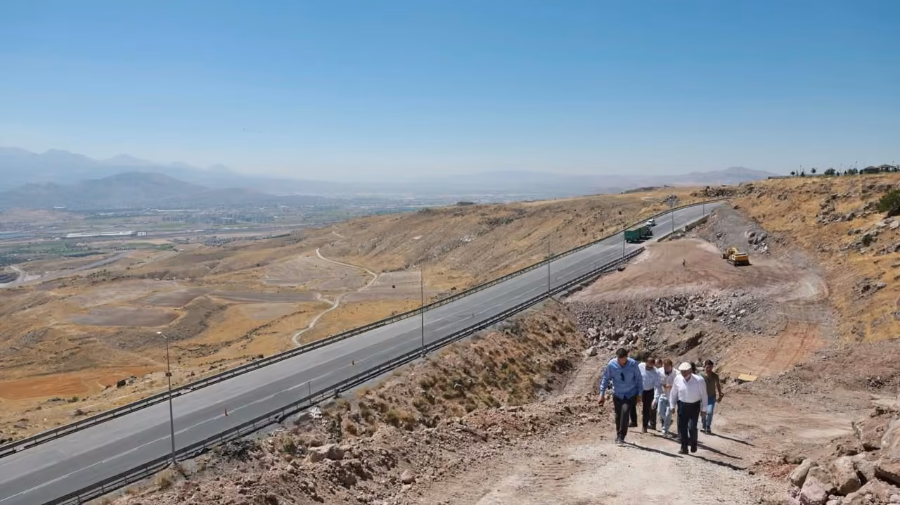 Başkan Çolakbayrakdar: "Kayseri’nin eşsiz manzarası kent balkonunda buluşacak"