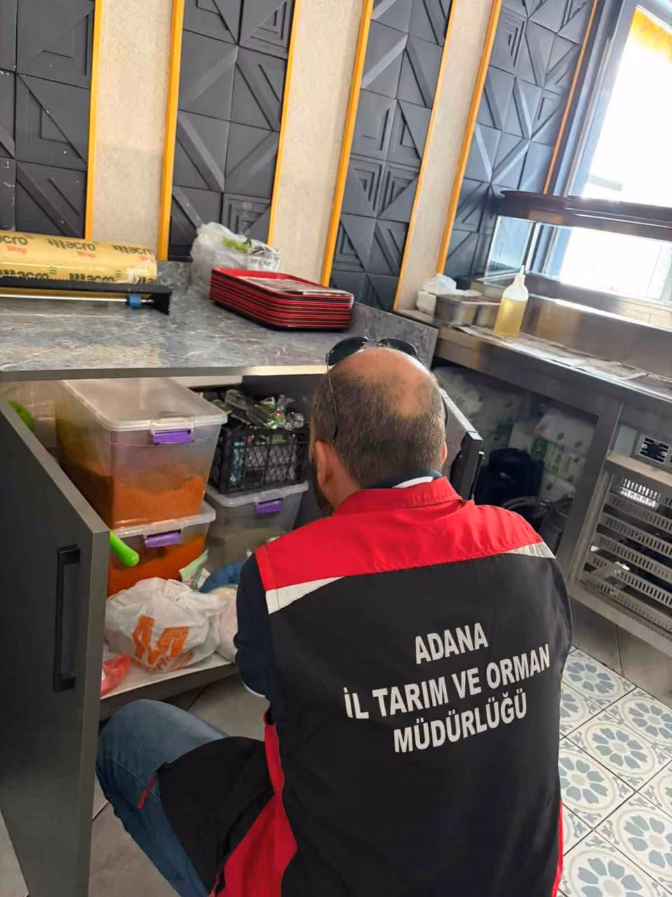Kozan’da okul çevrelerinde gıda denetimi