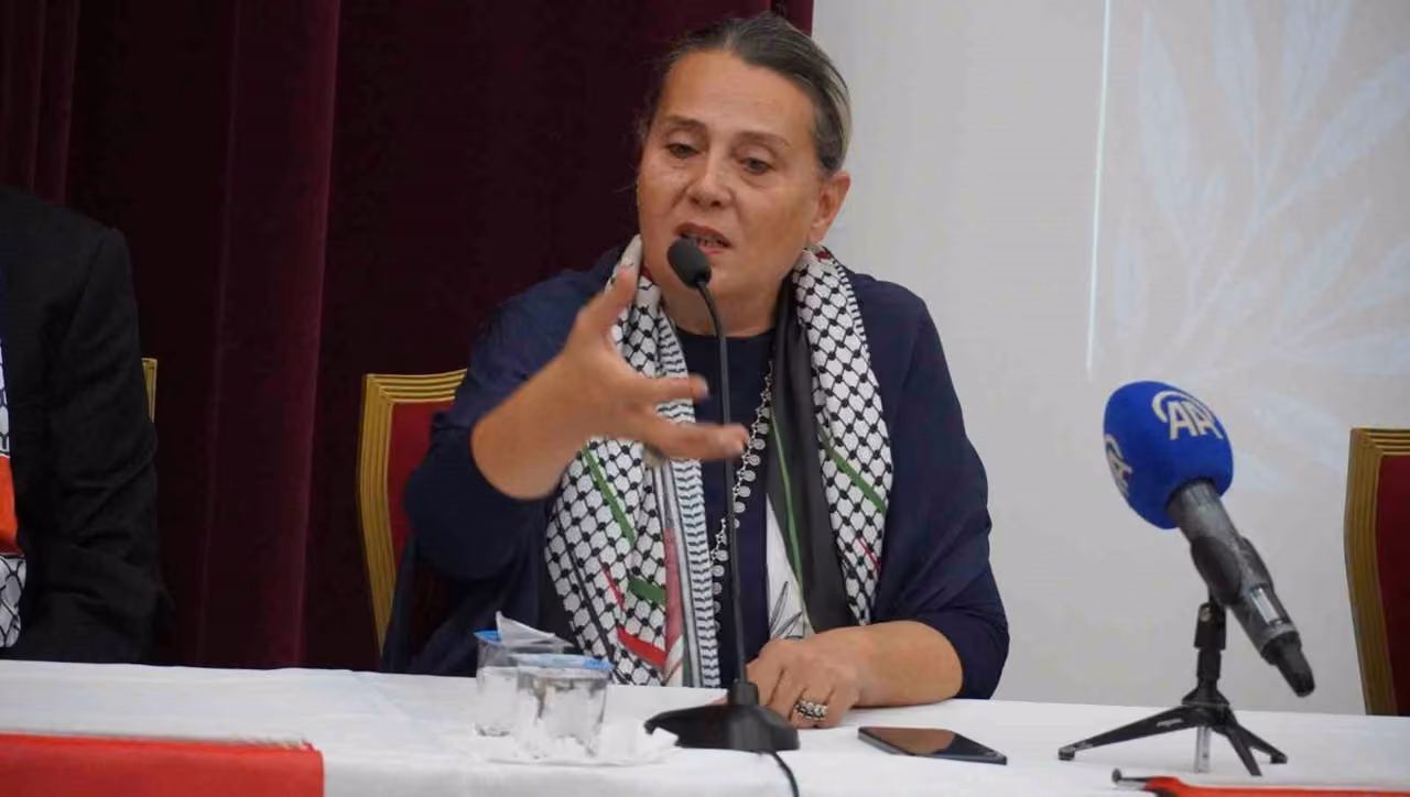 Manisa’da Gazze için "Tek Bir Vicdan" paneli düzenlendi