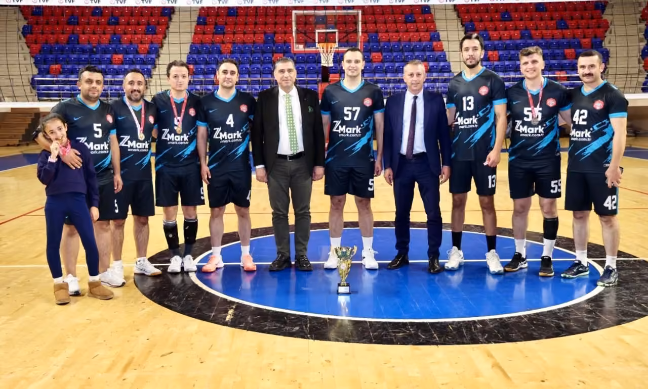 Niğde’de Kamu Spor Oyunları’nda voleybol şampiyonu belli oldu
