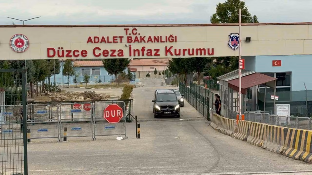 Düzce’de aranan 49 kişi yakalandı, 17’si tutuklandı