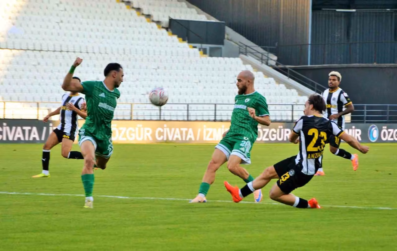 Trendyol 1. Lig: Manisa FK: 3 - Muğlaspor: 4