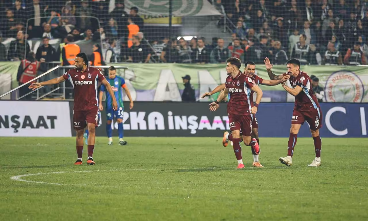 Trendyol Süper Lig: Çaykur Rizespor: 3 - Trabzonspor: 4 (Maç sonucu)