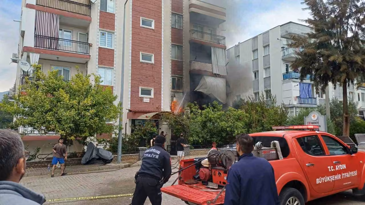 Aydın’da ev yangını
