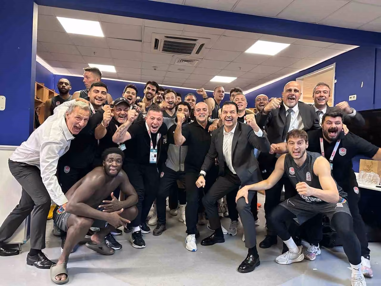 Aliağa Petkimspor, iki maç sonra kazandı