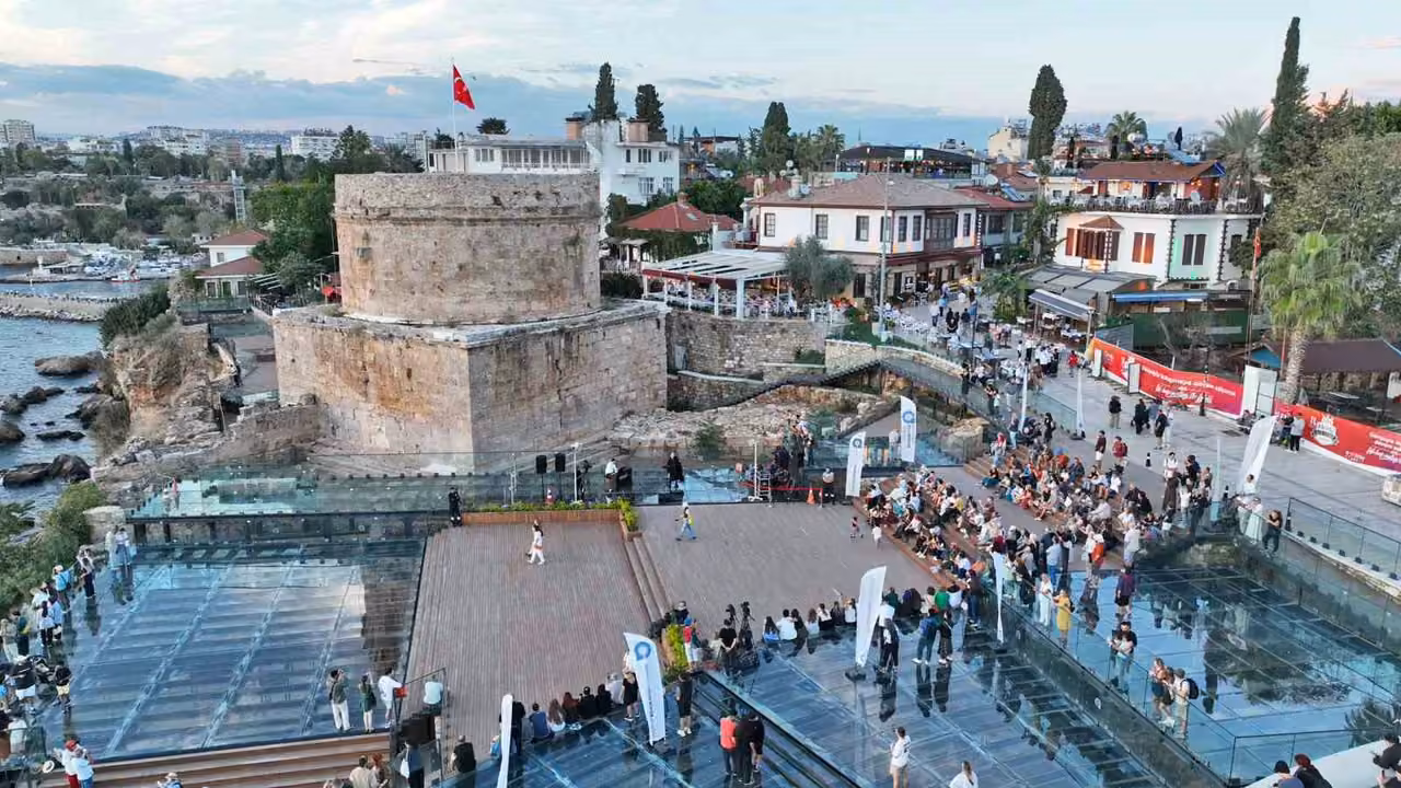 Hıdırlık Kulesi’nde "Gün Batımı Konserleri" sürüyor