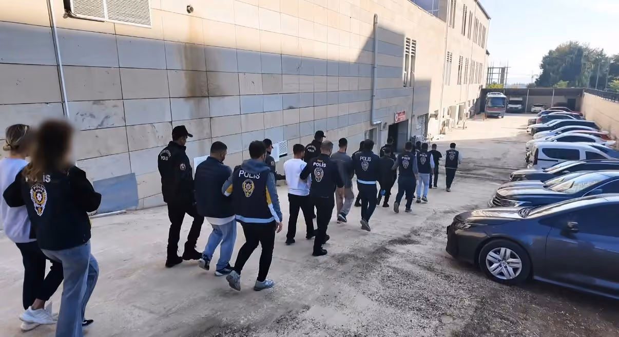 Elazığ merkezli yasa dışı bahis operasyonu: 8 tutuklama