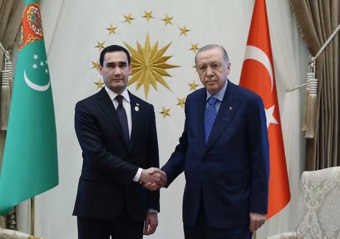 Cumhurbaşkanı Erdoğan, Türkmenistan Devlet Başkanı Berdimuhammedov’u COP31 Liderler Zirvesi’ne davet etti