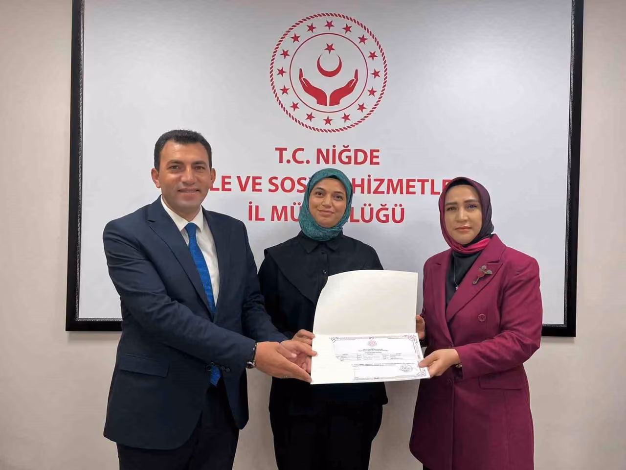 Niğde’de Türk İşaret Dili Kursunu tamamlayanlara sertifikaları verildi