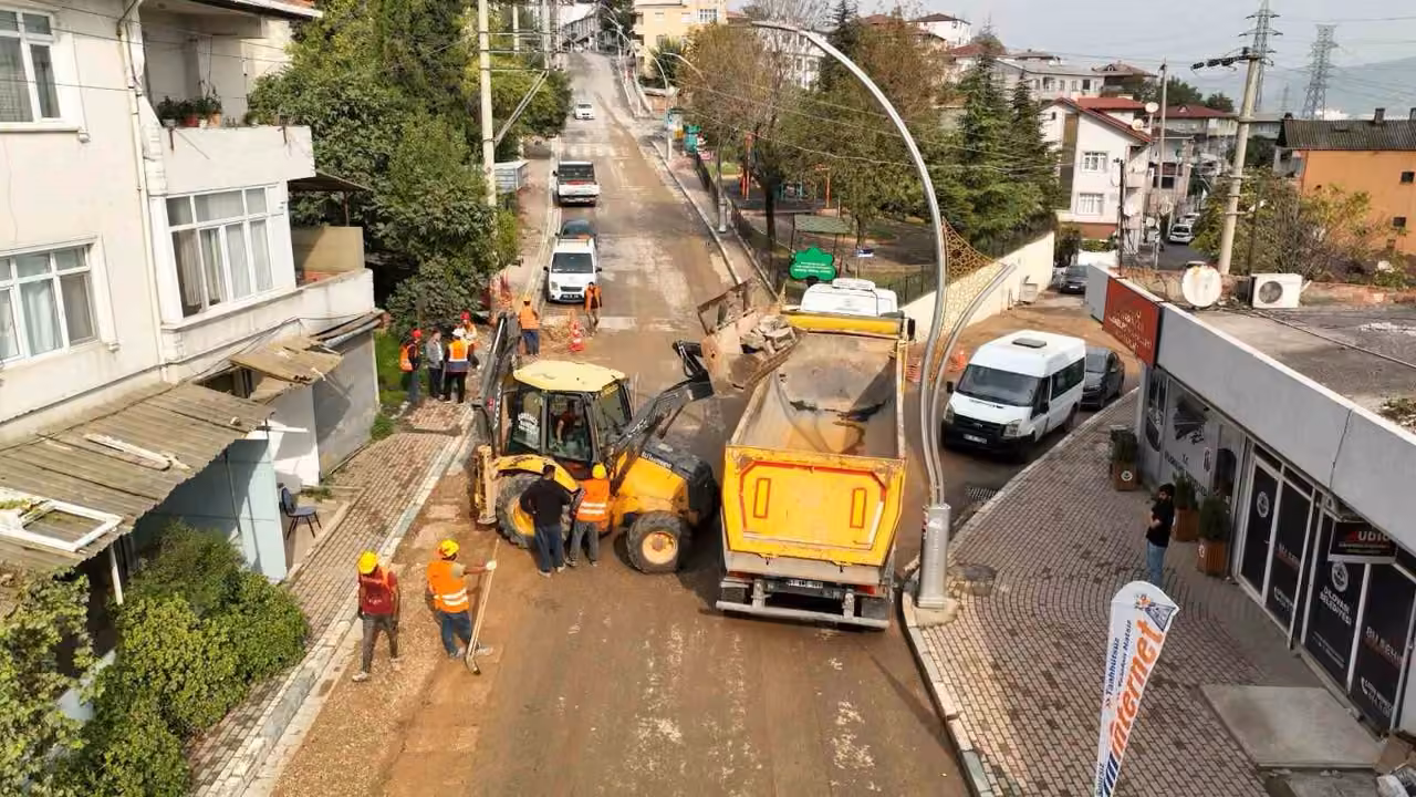 Diliskelesi’nde elektrik hatları yer altına alınıyor