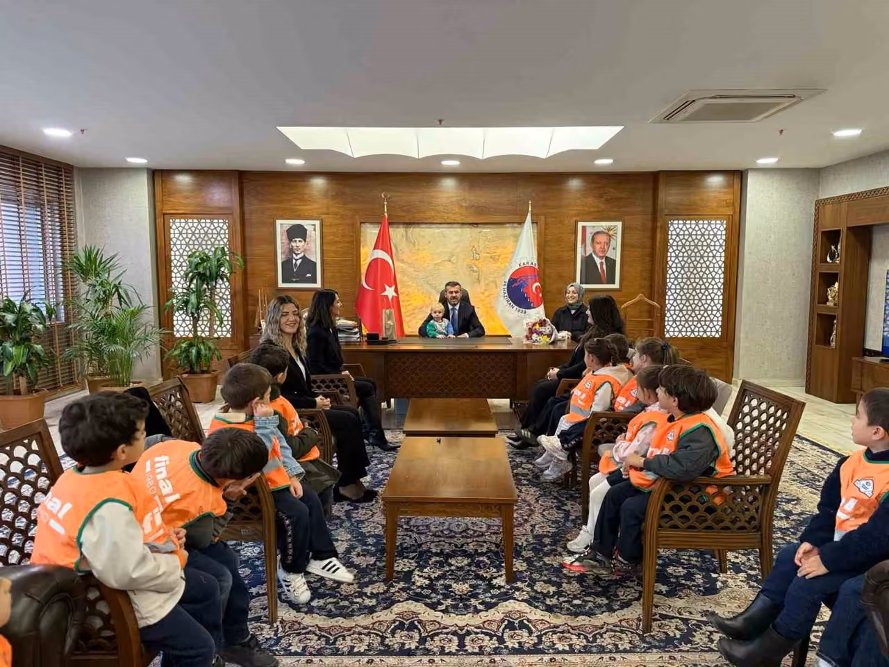 Başkan Çetinkaya öğrencileri ağırladı