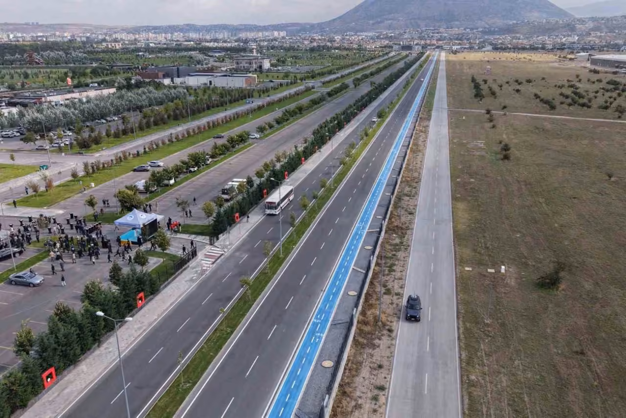 Başkan Büyükkılıç’tan Hava İkmal’in 100. yılına anlamlı vefa: Hava İkmal 100. Yıl Caddesi