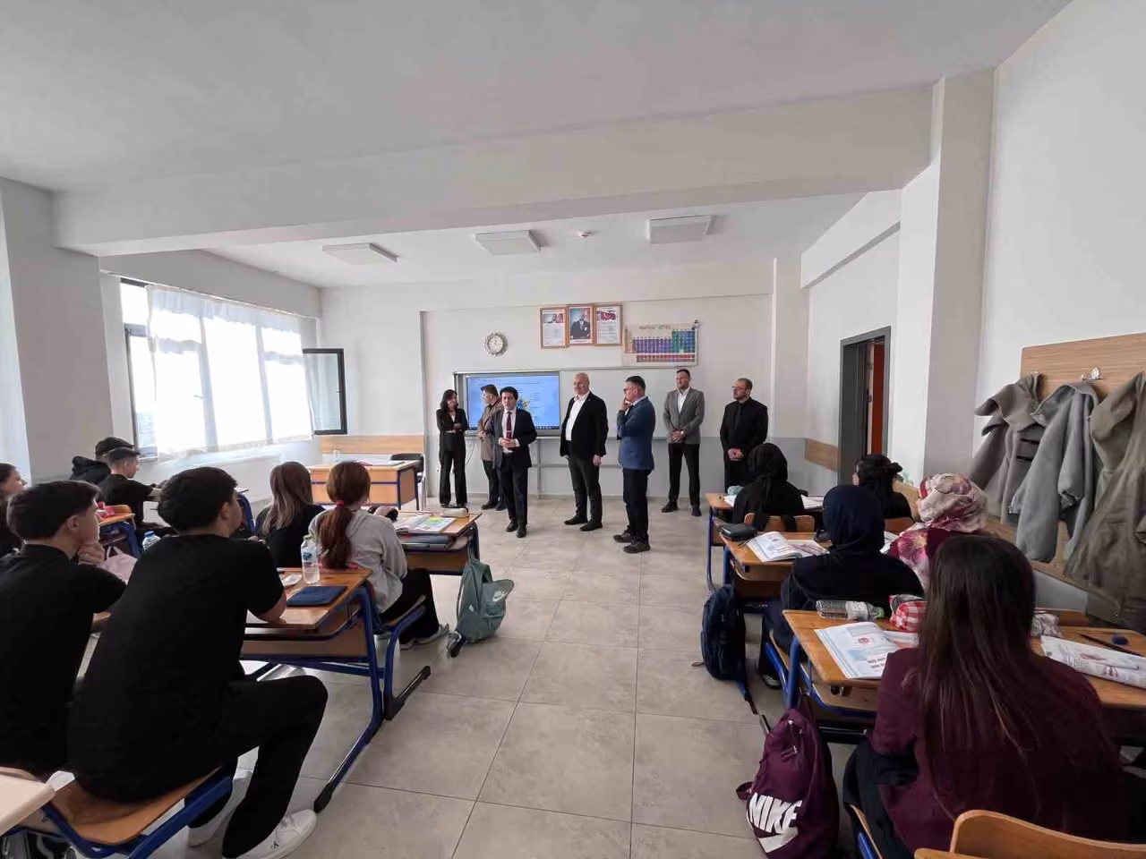 Kaymakam ve başkan öğrencilerle buluştu
