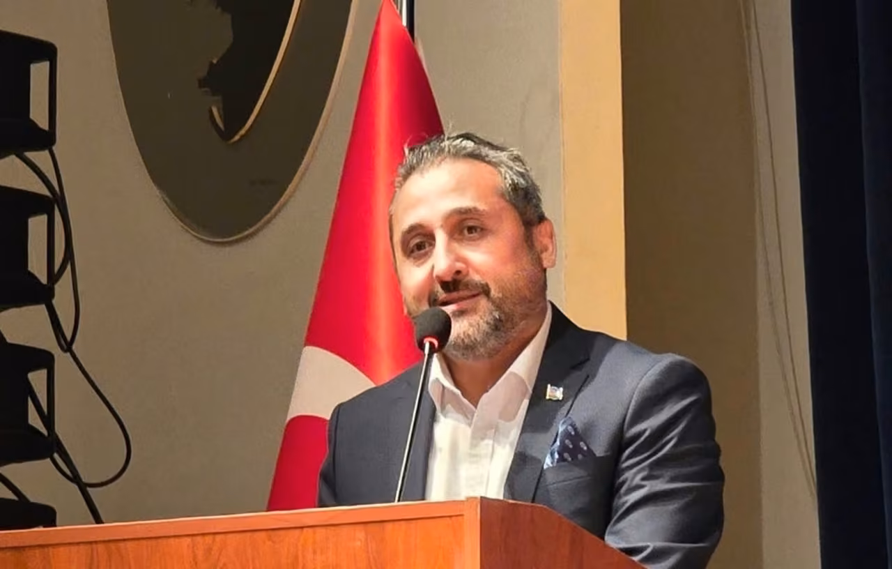 İZAZDER’den Türkiye-Azerbaycan kardeşliği için sağduyu çağrısı
